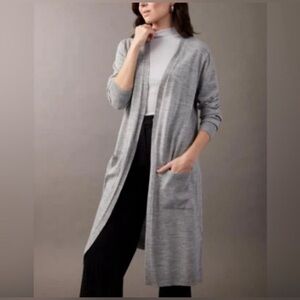 Ellen Tracy Extra Fine
Merino Wool Casual Longline Lightweight
Cardigan  SIZE S